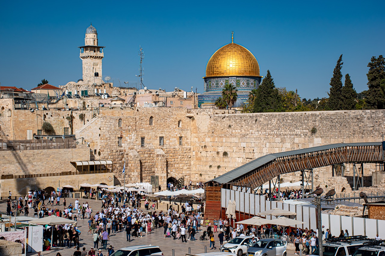 Israel: The Clock of God in End-Time Prophecy