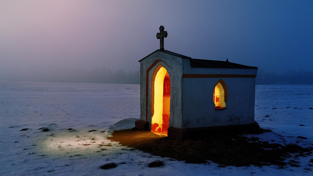 Understanding the Differences Between Religions and Denominations Under the Christian Umbrella